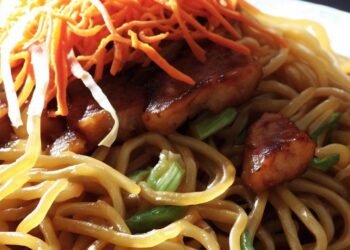 Receita de Yakisoba Simplesmente Deliciosa